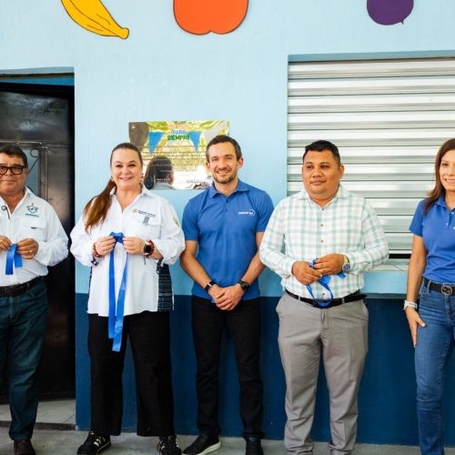 Mineduc y Grupo AG realizan la primera intervención del programa “De Hoy Para Siempre” en Masagua, Escuintla